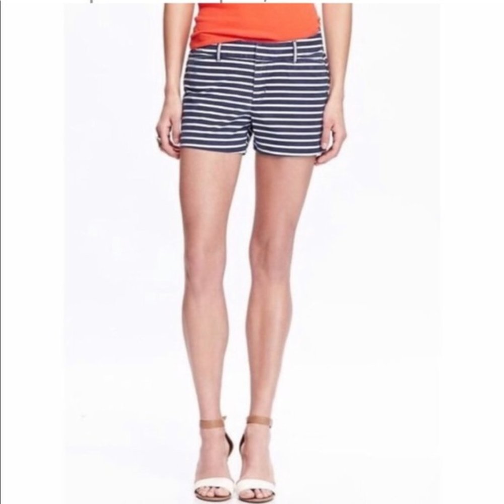 OLD NAVY Printed Pixie Short Navy Stripe Size 10